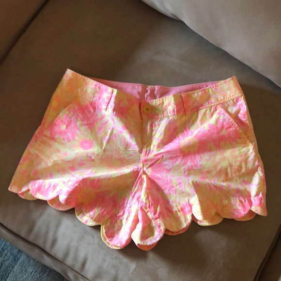 Lilly Pulitzer Pants - Lilly Pulitzer Buttercup Shorts